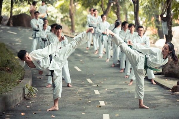 les bienfaits de la pratique du tai-chi sur le bien-être physique et mental